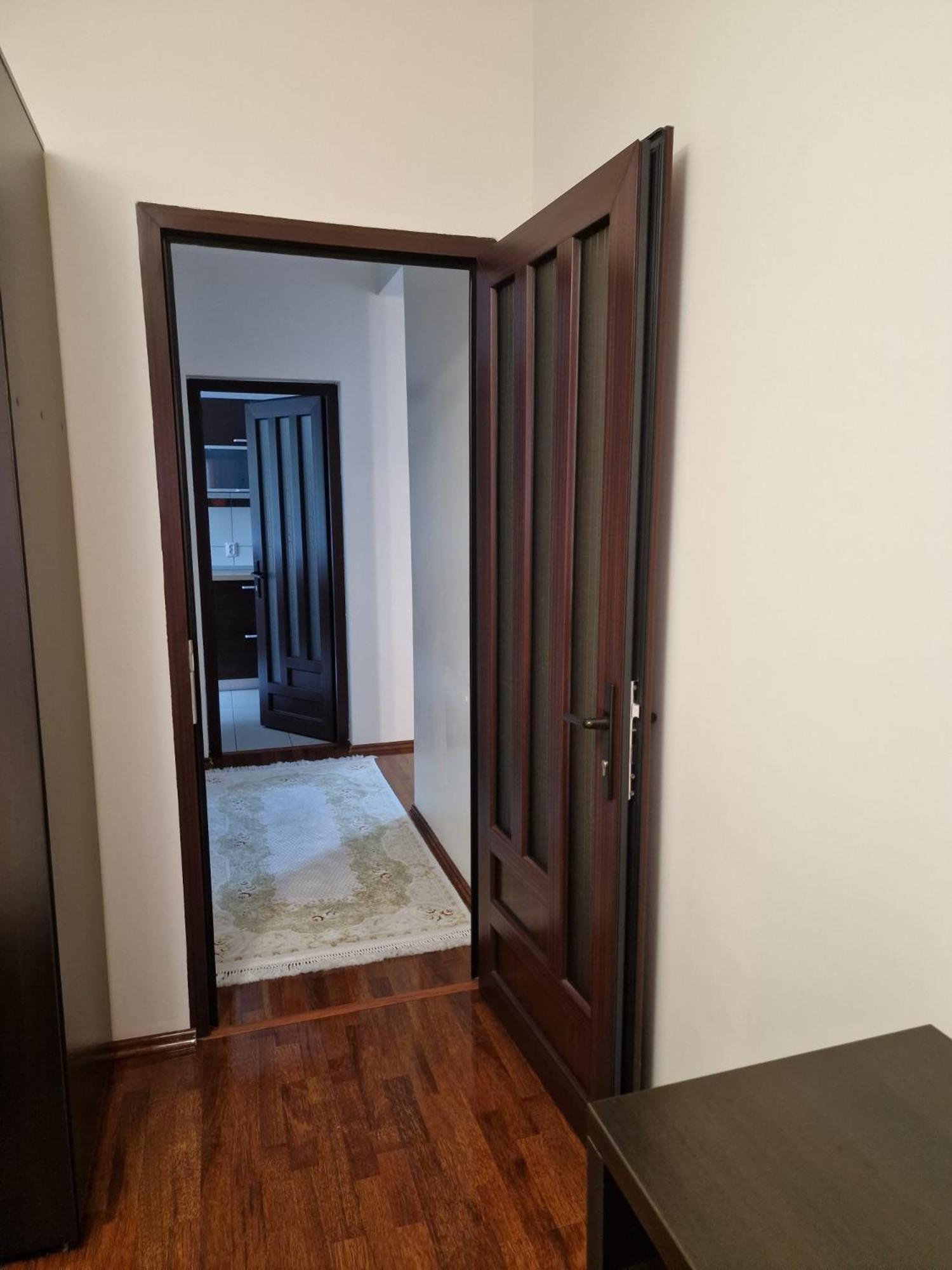 Confortabil In *